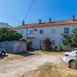 Apartman Porin *